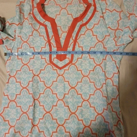 J.Crew Factory printed V-neck tunic Size Medium - Picture 6 of 7